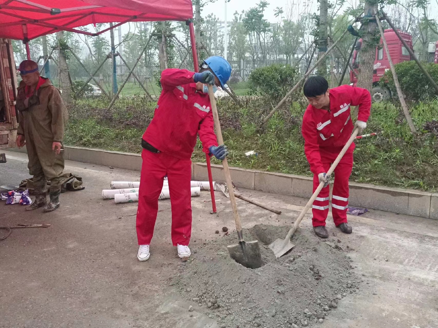 三乡镇管道疏通哪家好】及时进行市政管道清淤
